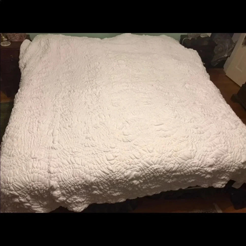 Anthropologie Bajada King Quilt NEW
